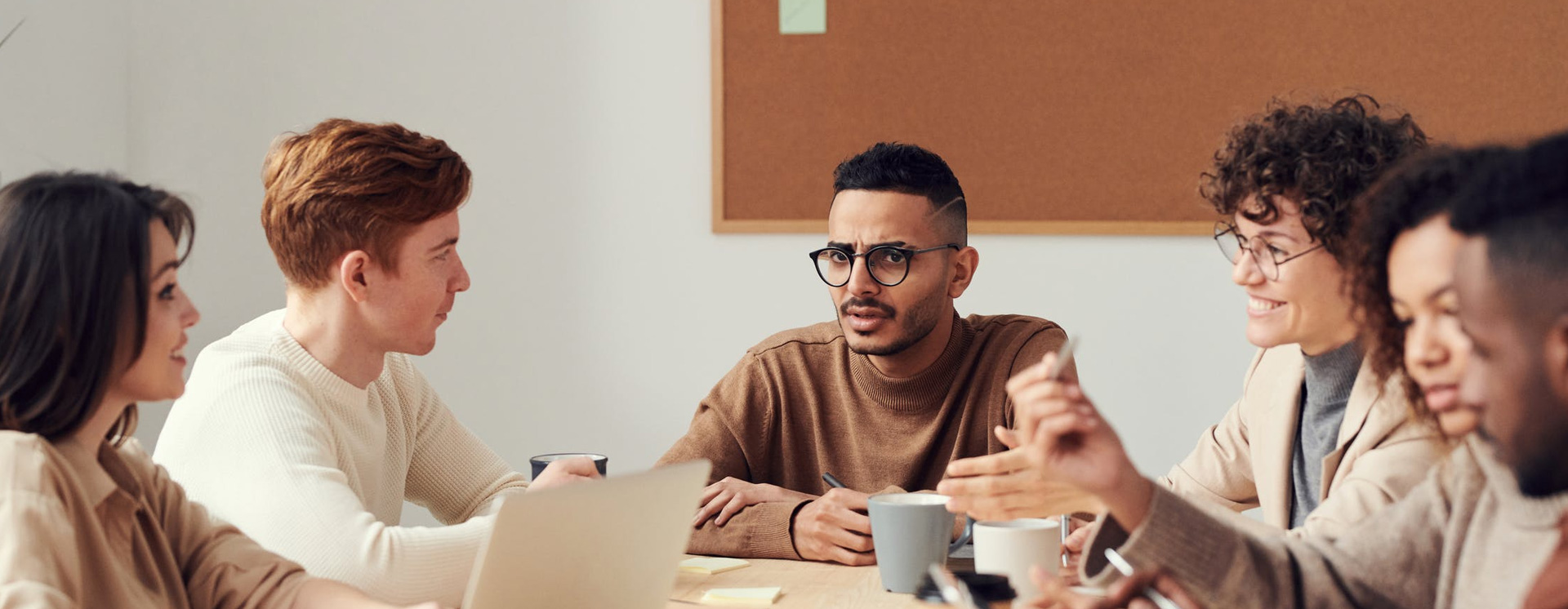 video-agency-overlay